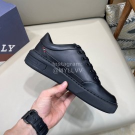 Bally Light Black Cowhide Lace Up Casual Sneakers For Men 