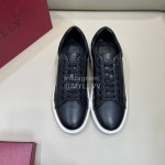 Bally Black Cowhide Lace Up Casual Sneakers For Men 
