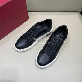 Bally Black Cowhide Lace Up Casual Sneakers For Men 