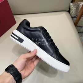 Bally Black Cowhide Lace Up Casual Sneakers For Men 