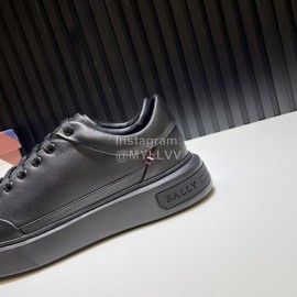 Bally Calf Leather Thick Soled Casual Shoes For Men Black