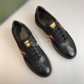 Bally Calf Leather Lace Up Casual Shoes For Men 