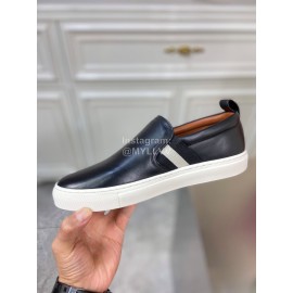 Bally Calf Leather Casual Shoes For Men Black