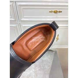 Bally Black Calf Leather Casual Shoes For Men 