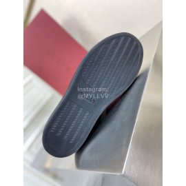 Bally Black Calf Leather Casual Shoes For Men 