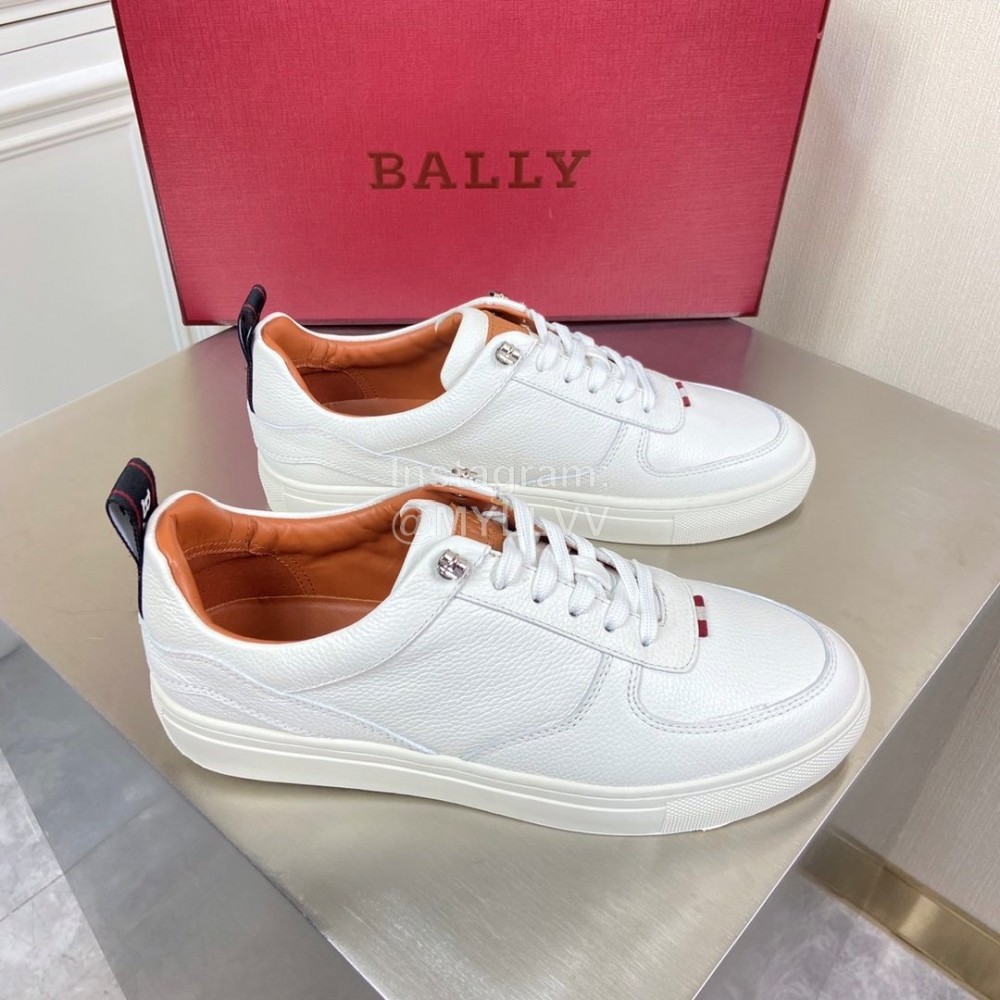 Bally Lychee Grain Cowhide Casual Shoes For Men White