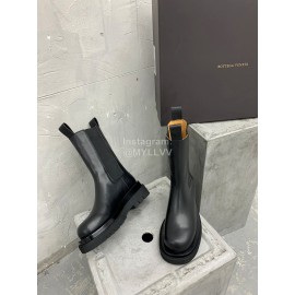 Bottega Veneta Autumn Winter Calf Leather Thick Soled Boots Black