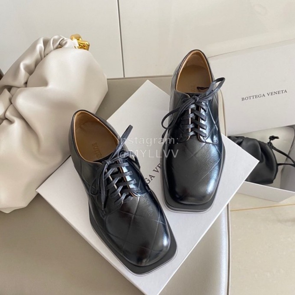 Bottega Veneta Autumn Winter New Thick Soled Black Leather Shoes