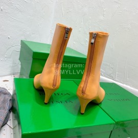 Bottega Veneta Autumn Winter New Sheepskin Retro Square Head High Heel Boots Orange