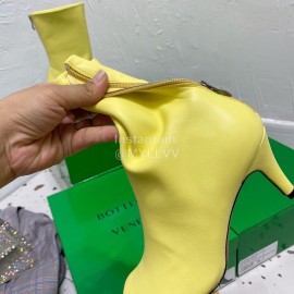Bottega Veneta Autumn Winter New Sheepskin Retro Square Head High Heel Boots Yellow