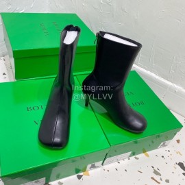 Bottega Veneta Autumn Winter New Sheepskin Retro Square Head High Heel Boots Black