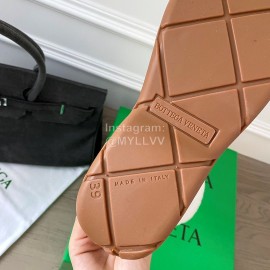 Bottega Veneta Winter Lamb Wool Waterproof Cute Boots For Women Brown