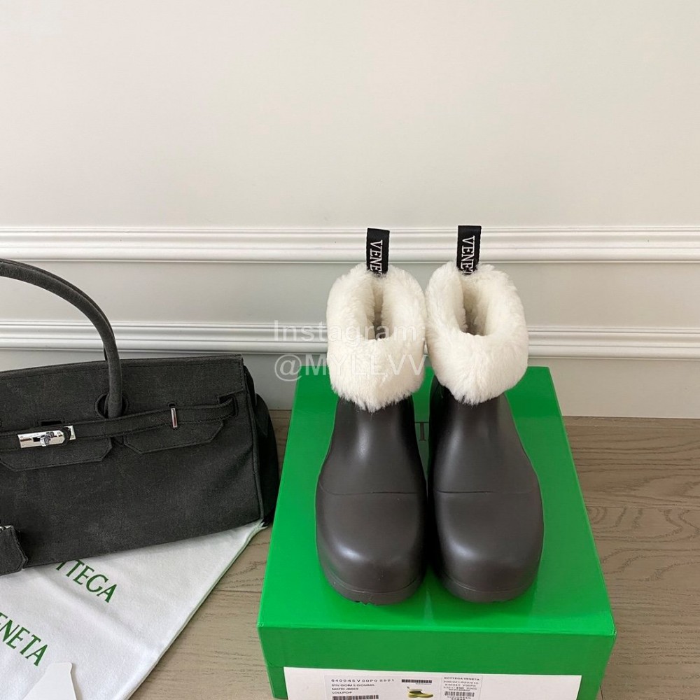 Bottega Veneta Winter Lamb Wool Waterproof Cute Boots For Women Gray