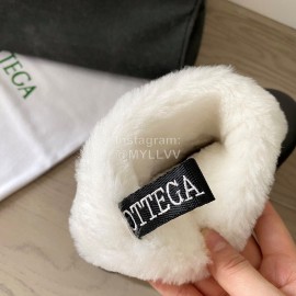 Bottega Veneta Winter Lamb Wool Waterproof Cute Boots For Women Gray