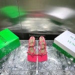 Bottega Veneta Spring Fashion Sheepskin Square Head High Heel Sandals Rose Red