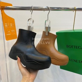 Bottega Veneta Autumn Winter New Pvc Environmental Protection Rain Boots  Black