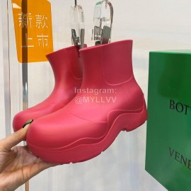 Bottega Veneta Autumn Winter New Pvc Environmental Protection Rain Boots Rose Red