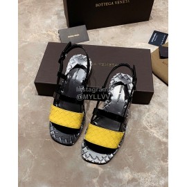 Bottega Veneta Spring Summer New Woven Calf Patent Leather Yellow