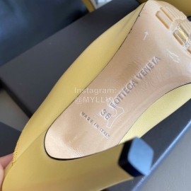 Bottega Veneta Spring New Sheepskin Retro High Heel Clip Toe Slippers Yellow