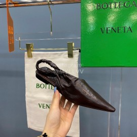 Bottega Veneta Autumn New Soft Sheepskin Flat Heel Sandals Brown