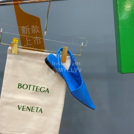 Bottega Veneta Autumn New Soft Sheepskin Flat Heel Sandals Blue