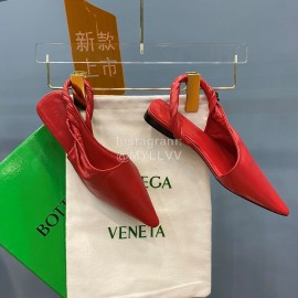 Bottega Veneta Autumn New Soft Sheepskin Flat Heel Sandals Red