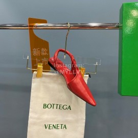 Bottega Veneta Autumn New Soft Sheepskin Flat Heel Sandals Red