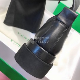 Bottega Veneta Autumn New Fashion Knee Elastic Boots For Women Black