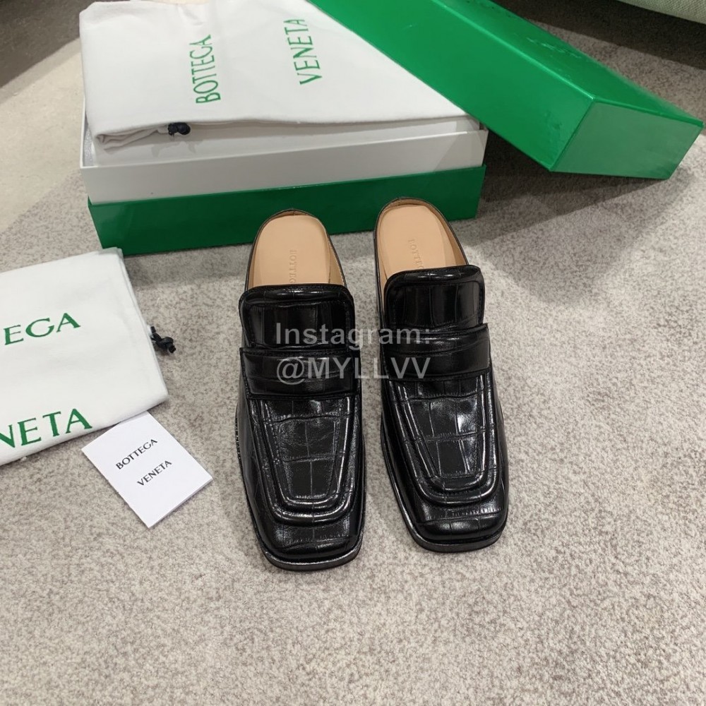 Bottega Veneta Spring Summer Square Head Alligator High Heel Sandals Black