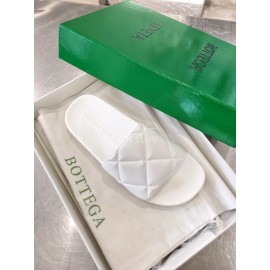 Bottega Veneta Spring Soft Sheepskin Slippers For Women White