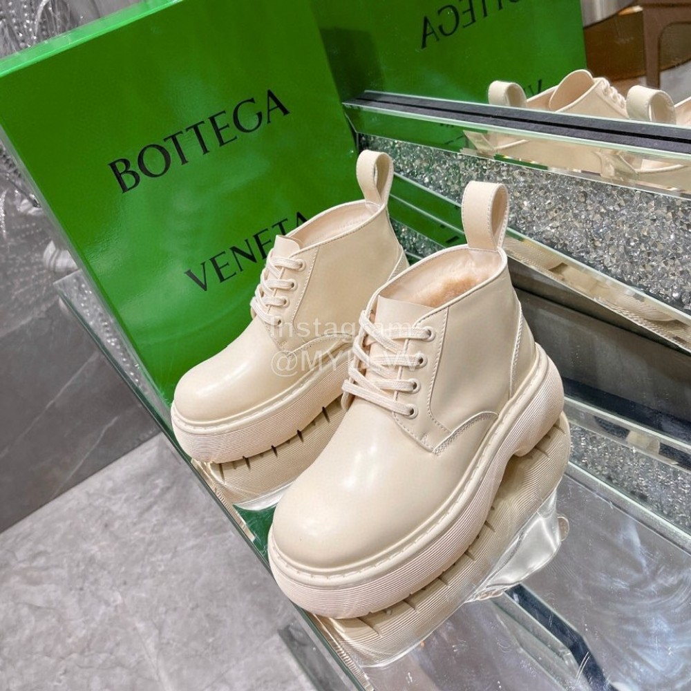 Bottega Veneta Cowhide Wool Thick Soled Lace Up Boots For Women Beige