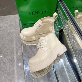 Bottega Veneta Cowhide Wool Thick Soled Lace Up Boots For Women Beige