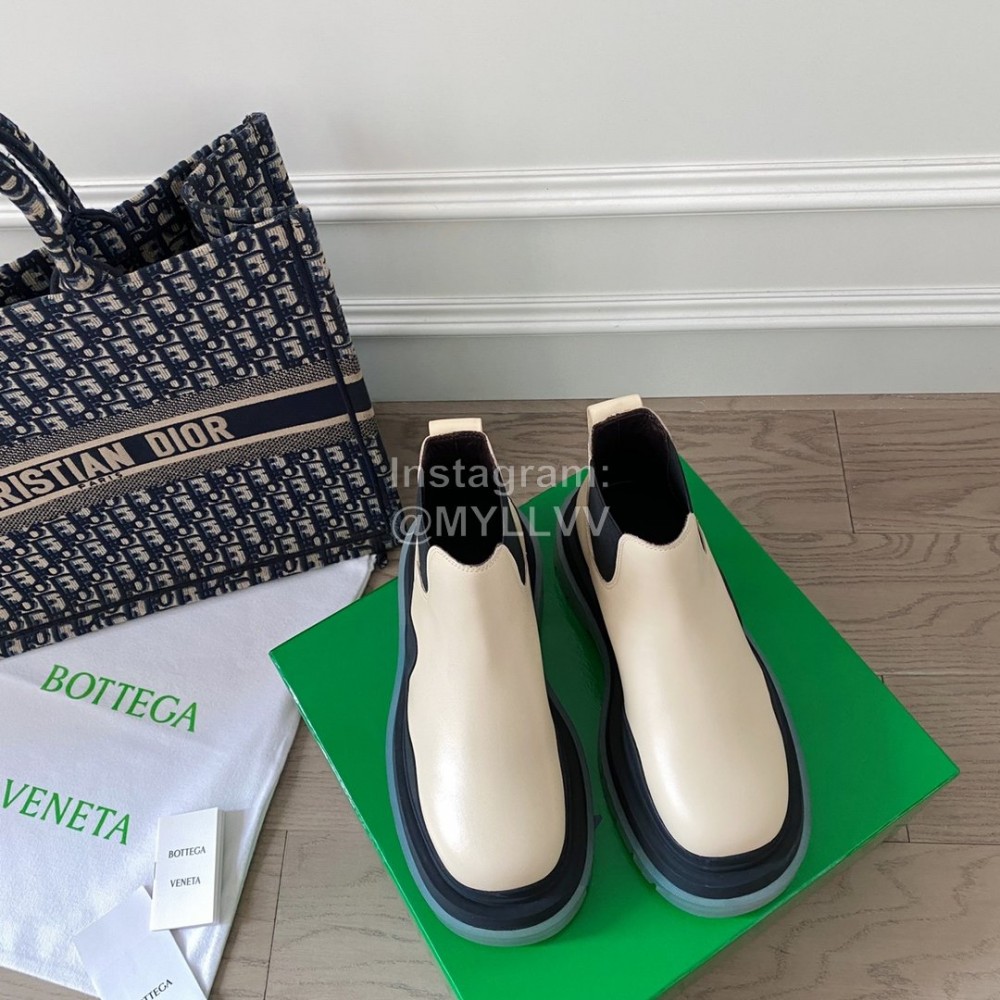 Bottega Veneta Fashion Thick Soled Leather Martin Boots For Women Beige