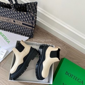 Bottega Veneta Fashion Thick Soled Leather Martin Boots Beige For Women 