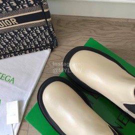 Bottega Veneta Fashion Thick Soled Leather Martin Boots Beige For Women 