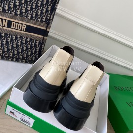 Bottega Veneta Fashion Thick Soled Leather Martin Boots Beige For Women 