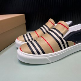Burberry Stripe Cowhide Canvas Leisure Sneakers For Men 