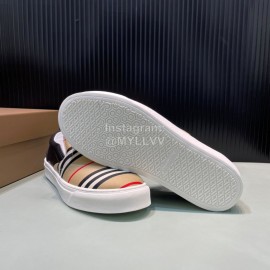 Burberry Stripe Cowhide Canvas Leisure Sneakers For Men 