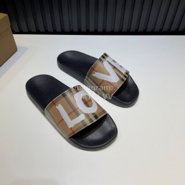Burberry Vintage Letter Plaid Summer Slippers For Men And Women