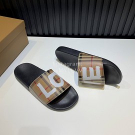 Burberry Vintage Letter Plaid Summer Slippers For Men And Women