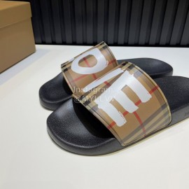 Burberry Vintage Letter Plaid Summer Slippers For Men And Women