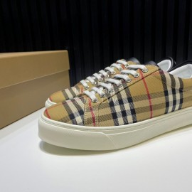 Burberry New Plaid Calfskin Lace Up Sneakers For Men