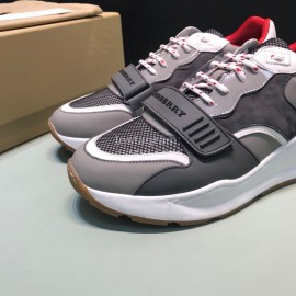 Burberry Vintage Leather Velcro Lace Up Sneakers For Men Gray