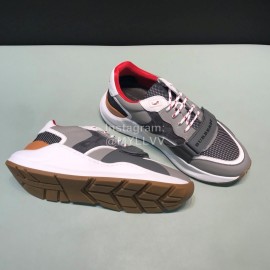 Burberry Vintage Leather Velcro Lace Up Sneakers For Men Gray