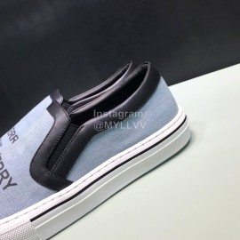 Burberry Napa Leather Lettered Printed Casual Shoes For Men Gray