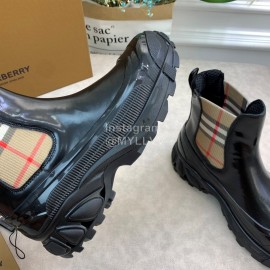Burberry Autumn Winter Calf Thick Soles Chelsea Boots For Women