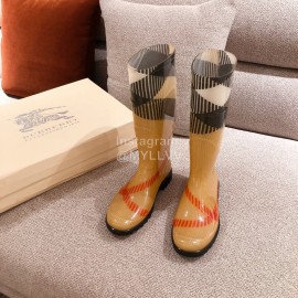 Burberry Fashion Classic Plaid Leather Retro Boots For Women Brown