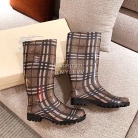 Burberry Fashion Classic Plaid Leather Retro Boots For Women Coffee