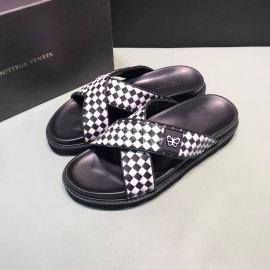 Bottega Veneta Plaid Calf Leather Cross Slippers For Men