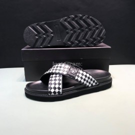 Bottega Veneta Plaid Calf Leather Cross Slippers For Men